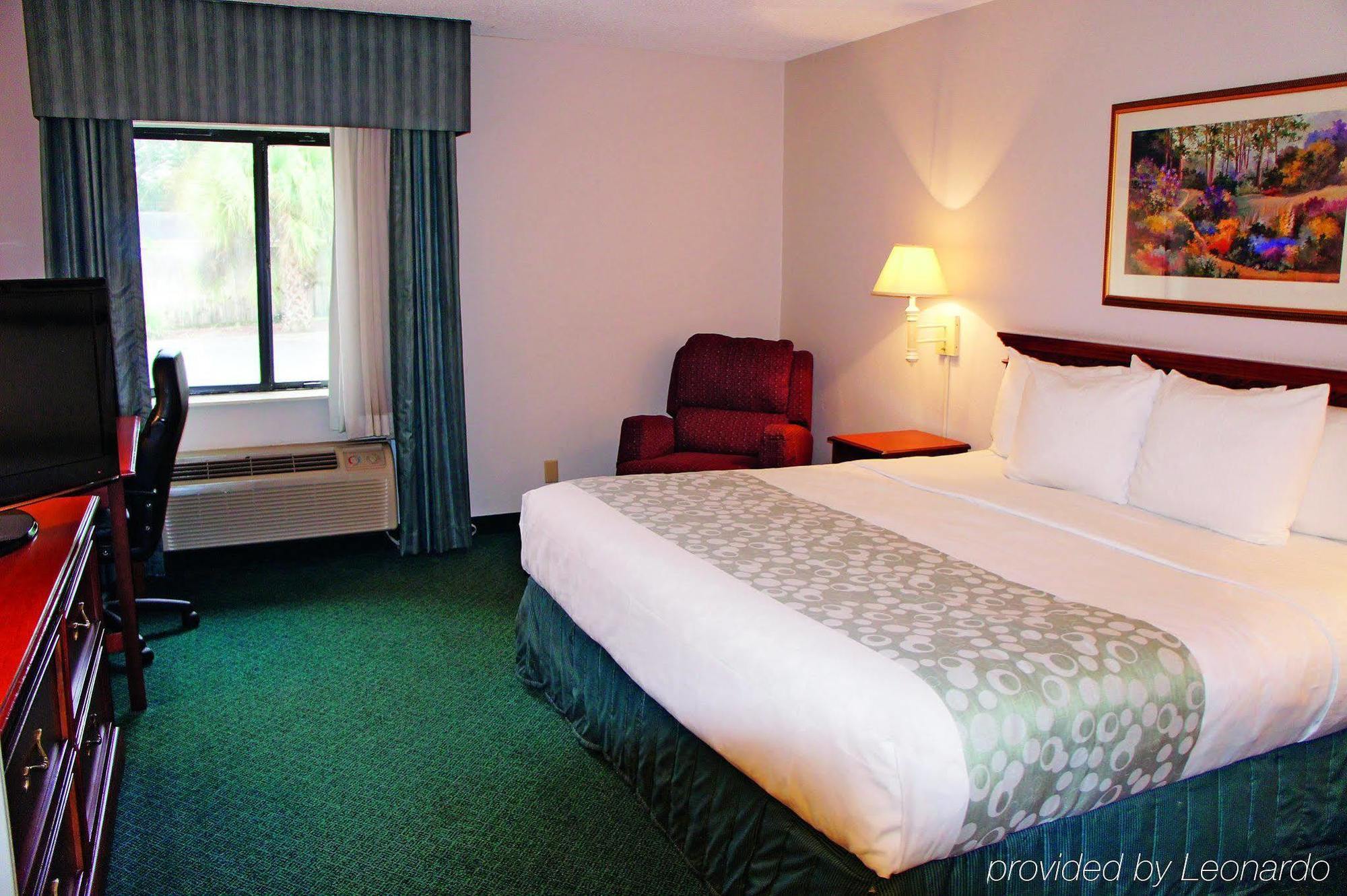 Wingate By Wyndham Brunswick Ga I-95 Hotel Exterior foto